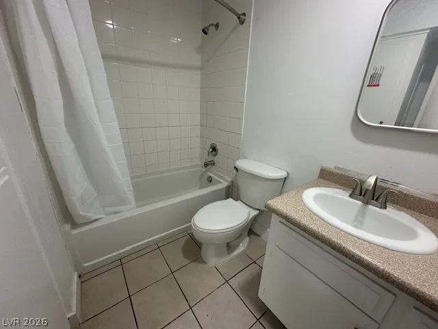 3322 S Pecos Road Las Vegas, NV 89121
