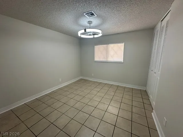 3322 S Pecos Road Las Vegas, NV 89121