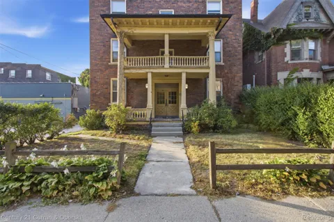 476 Prentis Street #5