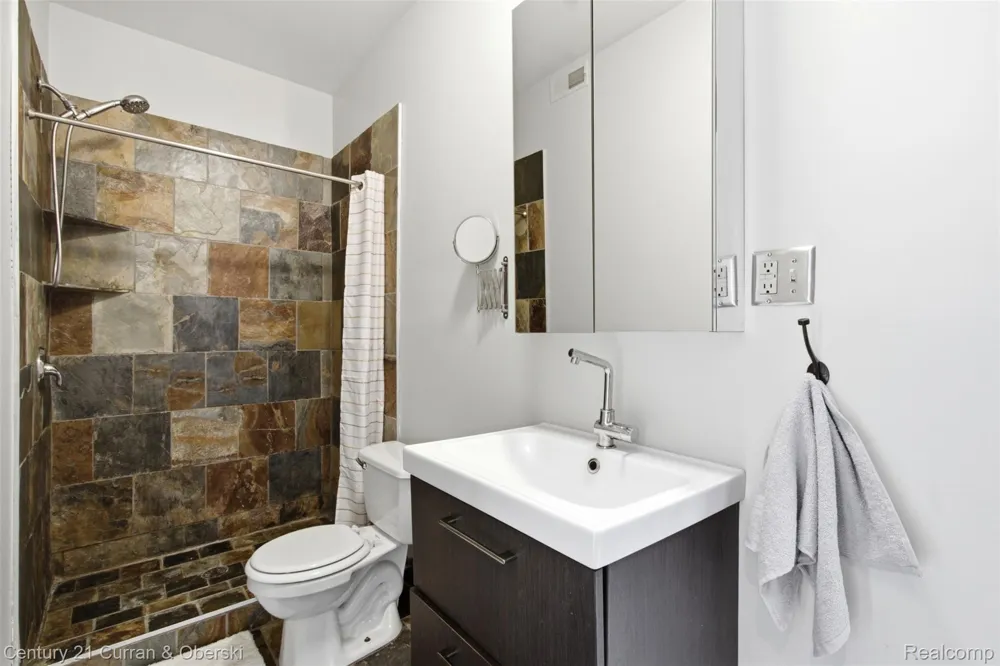 476 Prentis Street #5 Detroit City, MI 48201
