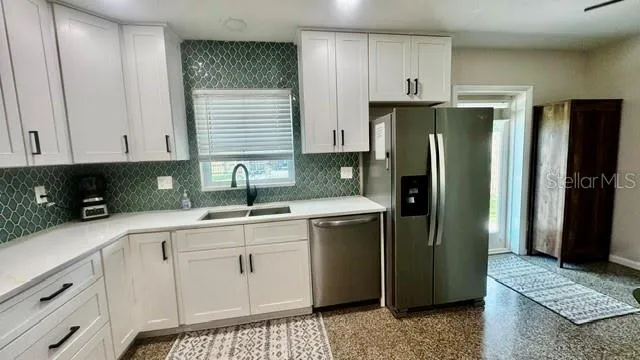 805 W VIRGINIA AVENUE Tampa, FL 33603