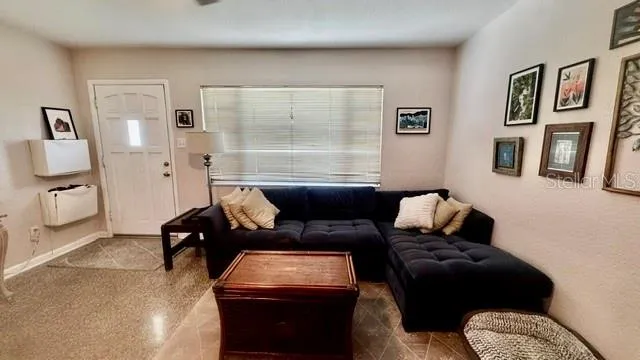 805 W VIRGINIA AVENUE Tampa, FL 33603