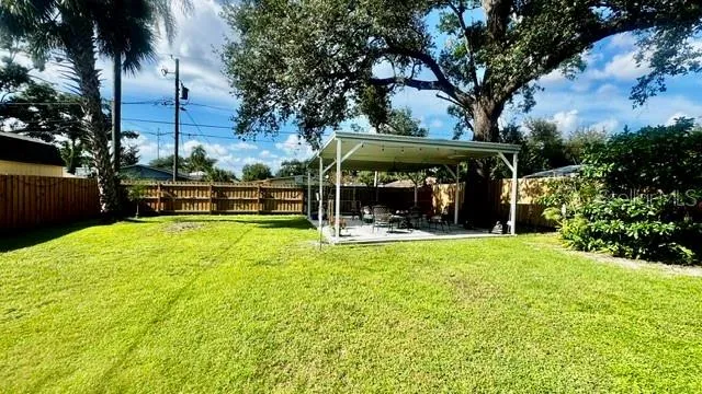 805 W VIRGINIA AVENUE Tampa, FL 33603