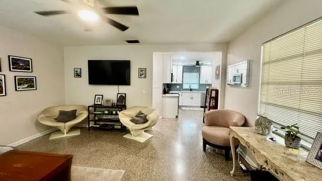 805 W VIRGINIA AVENUE Tampa, FL 33603