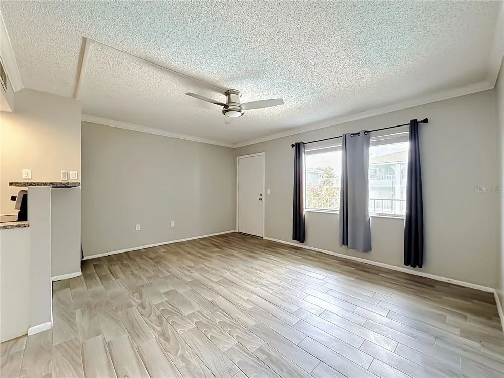 131 WATER FRONT WAY #220 Altamonte Springs, FL 32701