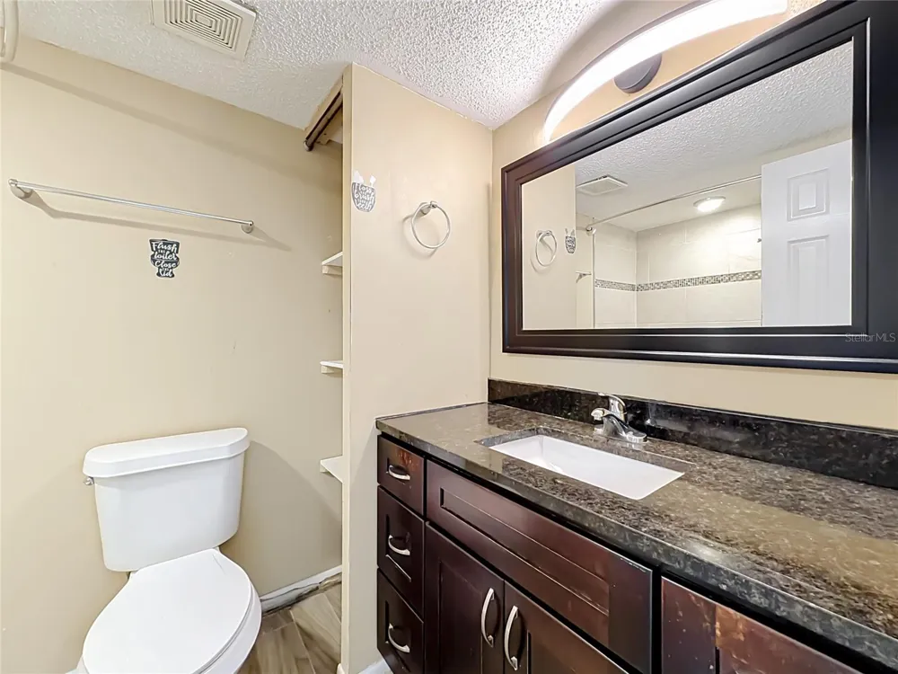 131 WATER FRONT WAY #220 Altamonte Springs, FL 32701