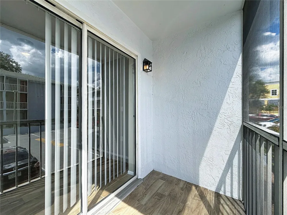 131 WATER FRONT WAY #220 Altamonte Springs, FL 32701