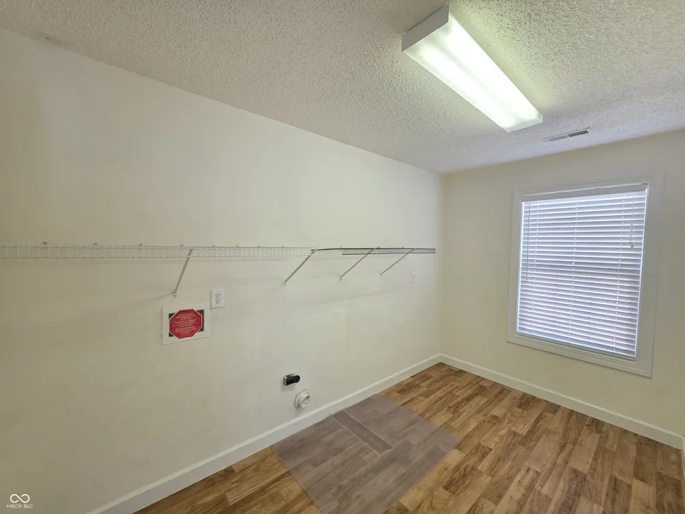 3130 Parkview Drive Columbus, IN 47201