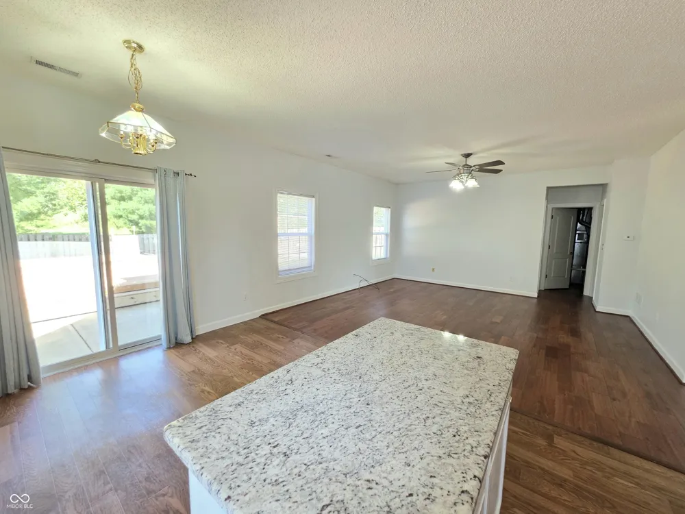 3130 Parkview Drive Columbus, IN 47201