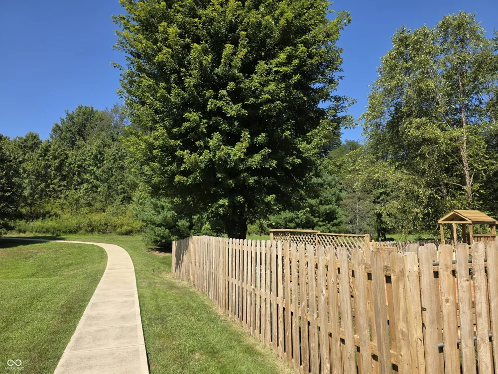 3130 Parkview Drive Columbus, IN 47201