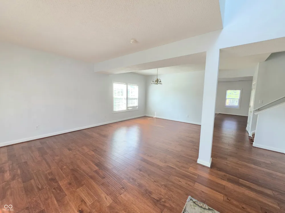 3130 Parkview Drive Columbus, IN 47201