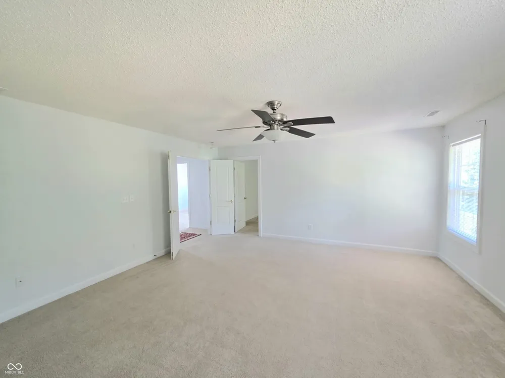3130 Parkview Drive Columbus, IN 47201