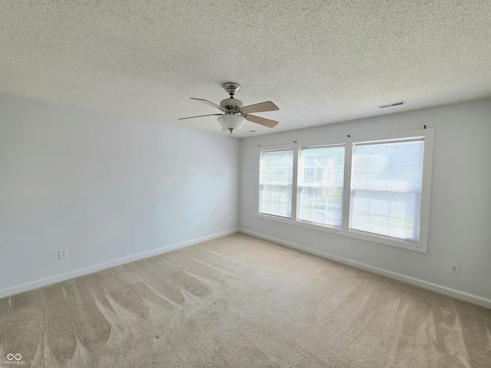 3130 Parkview Drive Columbus, IN 47201