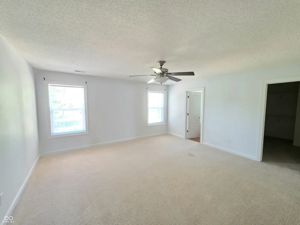 3130 Parkview Drive Columbus, IN 47201