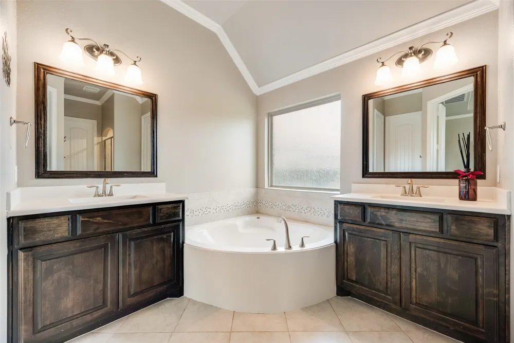4304 Caney Creek Circle Celina, TX 75009