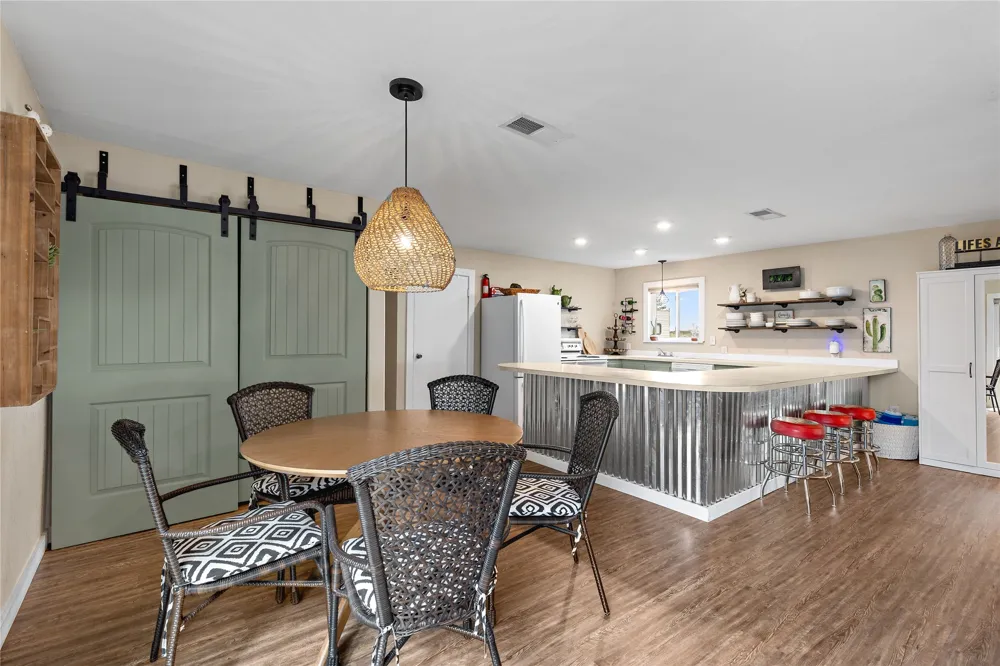 326 Moonshine Circle Seymour, TX 76380