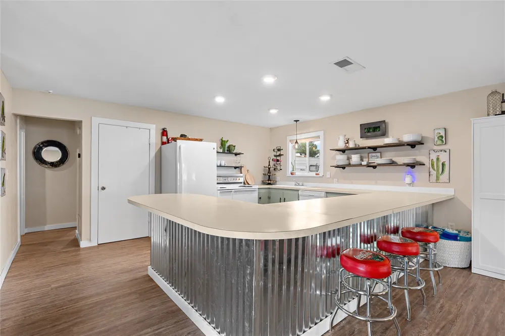 326 Moonshine Circle Seymour, TX 76380