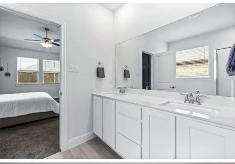 10812 Table Bluff Street Aubrey, TX 76227