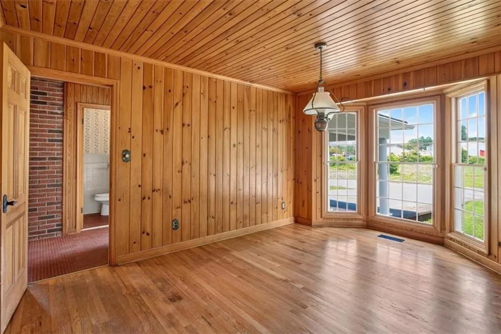 195 River Street Ellijay, GA 30540