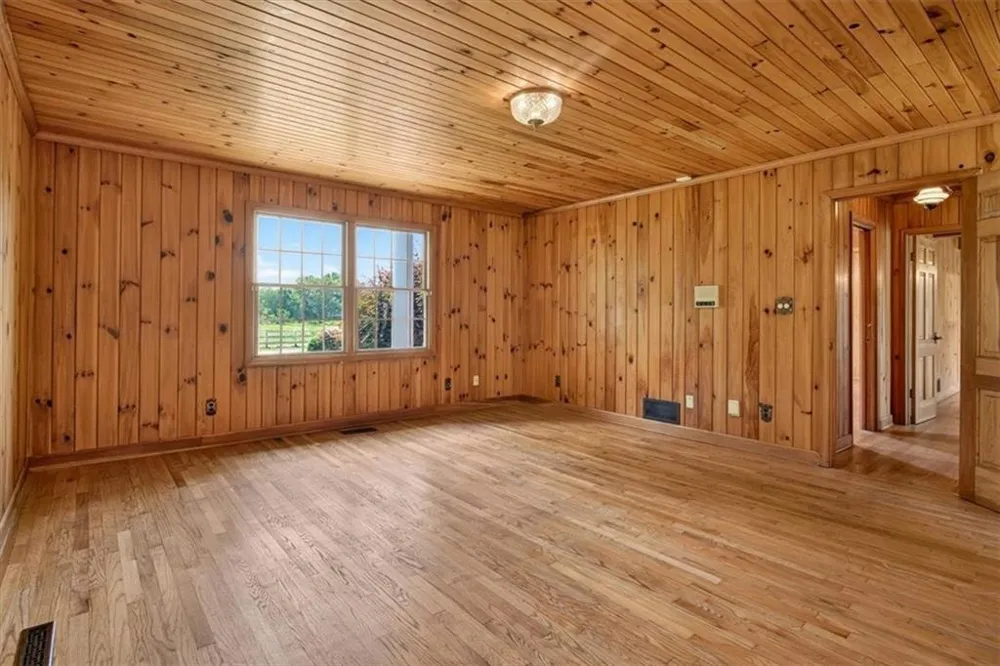 195 River Street Ellijay, GA 30540