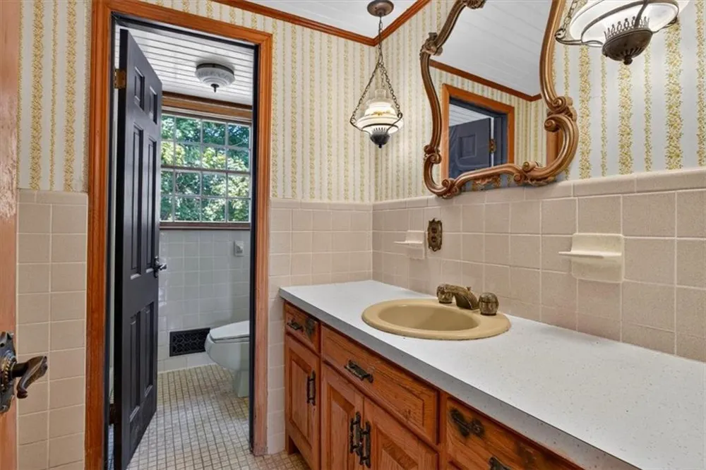 195 River Street Ellijay, GA 30540