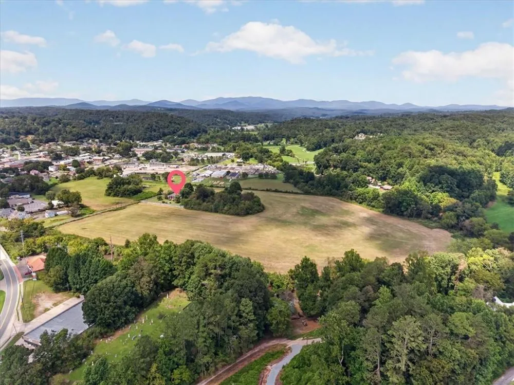 195 River Street Ellijay, GA 30540