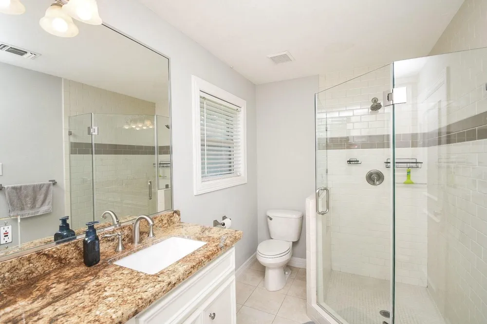 5422 Rutherglenn Drive Houston, TX 77096