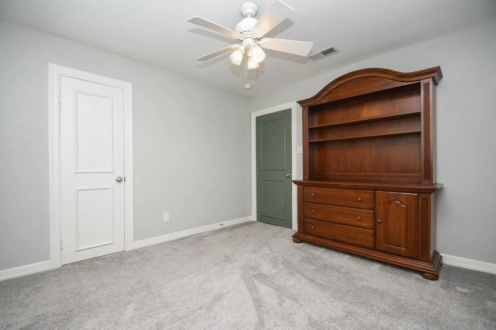 5422 Rutherglenn Drive Houston, TX 77096