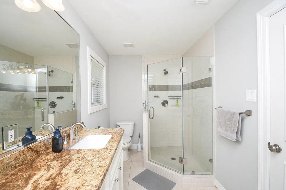 5422 Rutherglenn Drive Houston, TX 77096