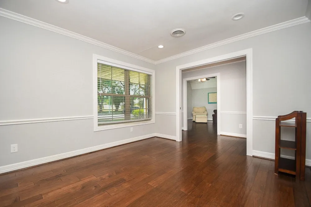 5422 Rutherglenn Drive Houston, TX 77096