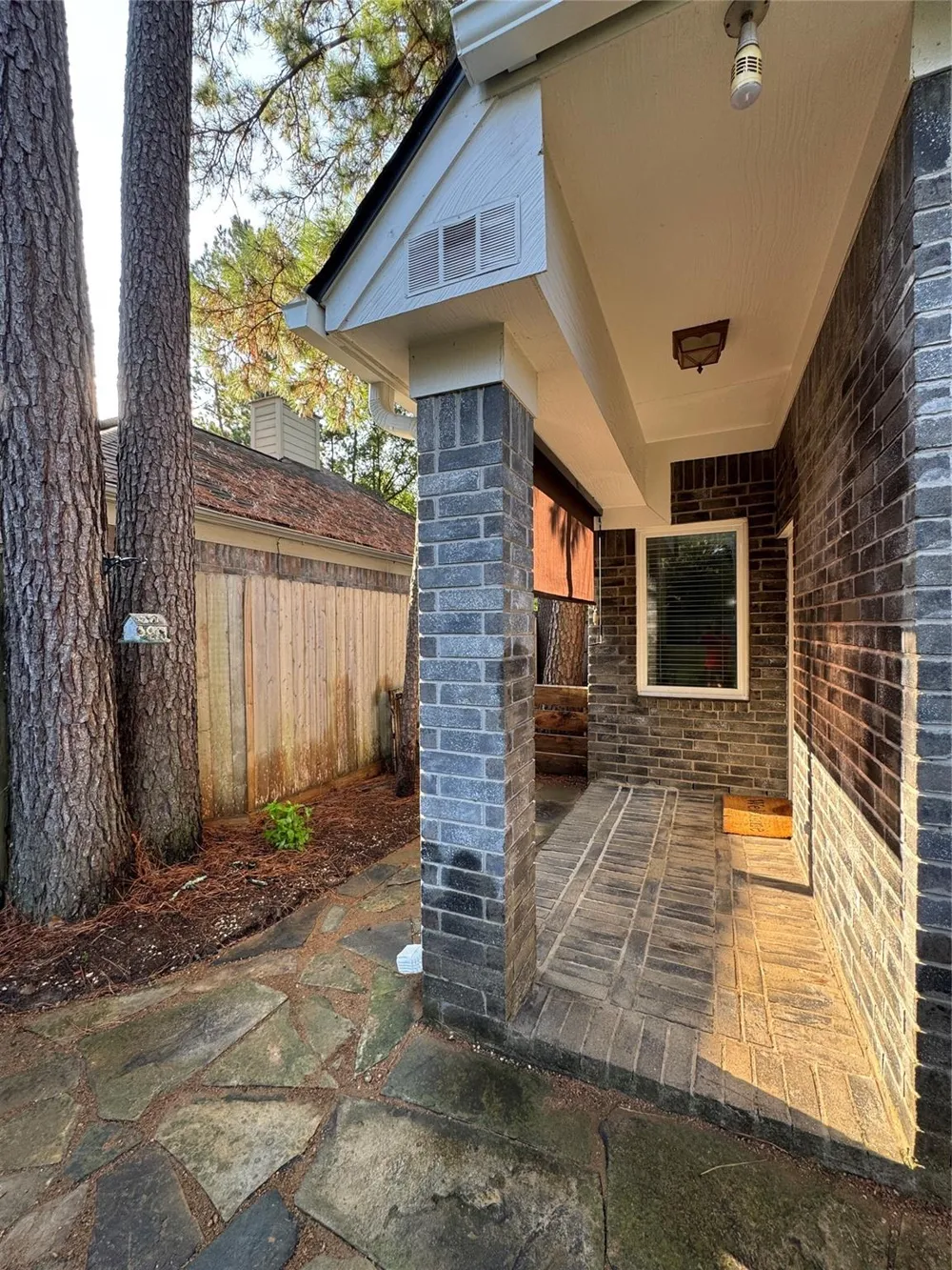 42 Tranquil Glade Place The Woodlands, TX 77381