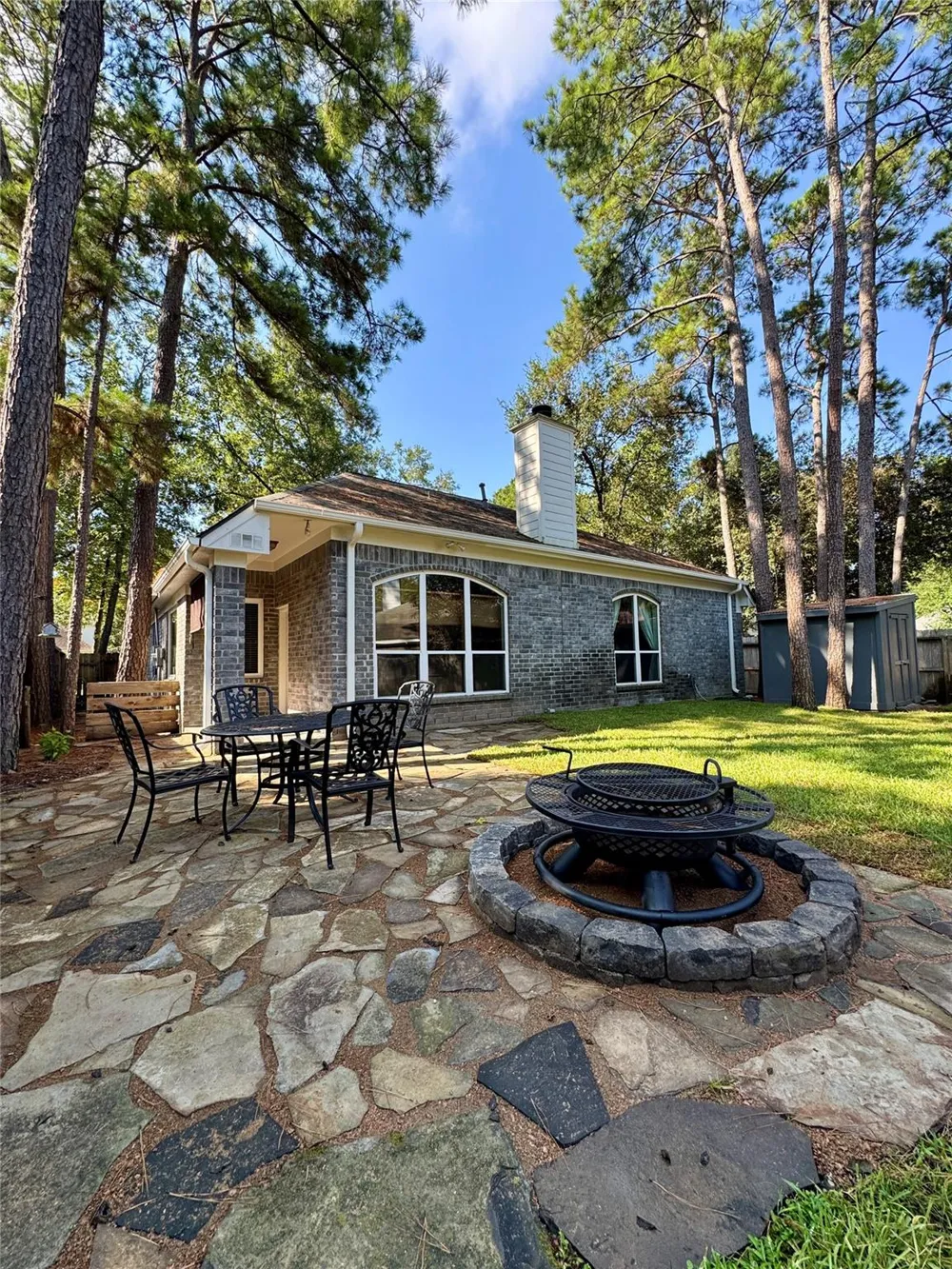 42 Tranquil Glade Place The Woodlands, TX 77381