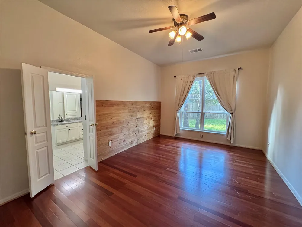 42 Tranquil Glade Place The Woodlands, TX 77381