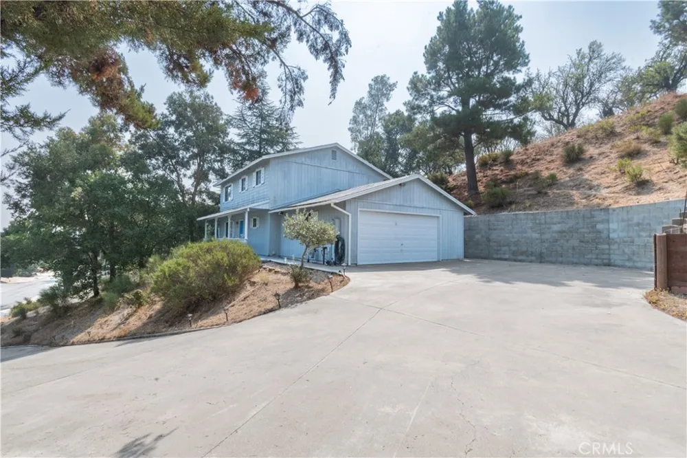32 Fresno Street Paso Robles, CA 93446