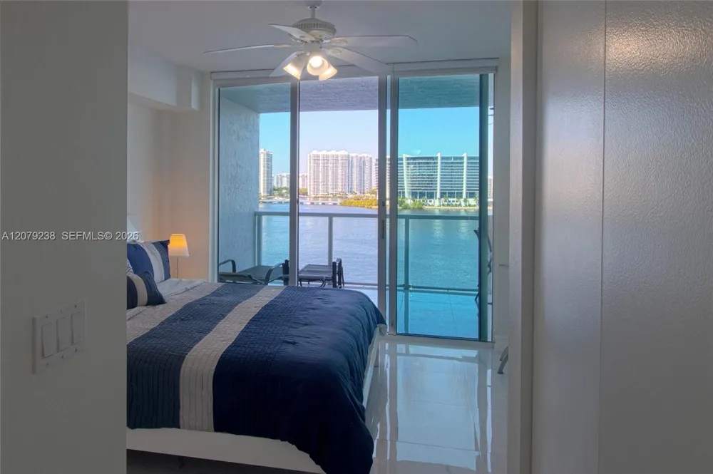 18100 Bay Rd #809 Sunny Isles Beach, FL 33160