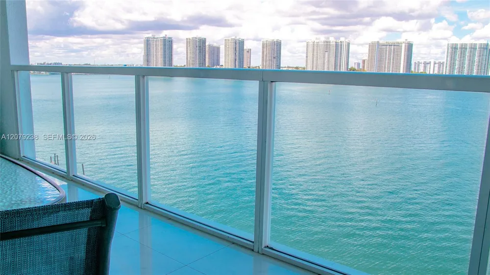 18100 Bay Rd #809 Sunny Isles Beach, FL 33160