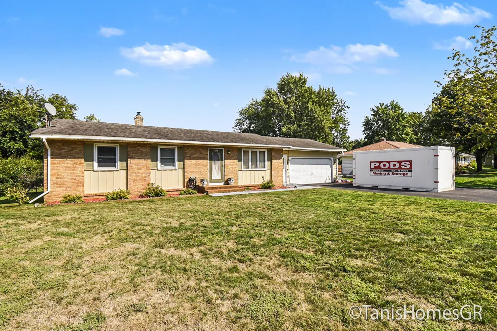 7556 Terrace Lane Jenison, MI 49428