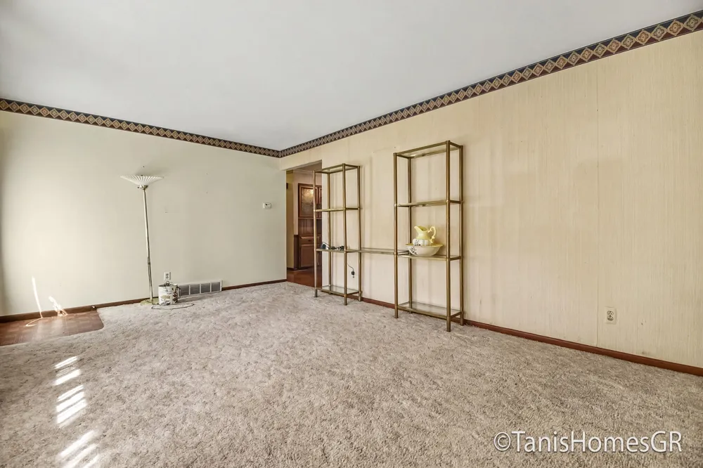 7556 Terrace Lane Jenison, MI 49428