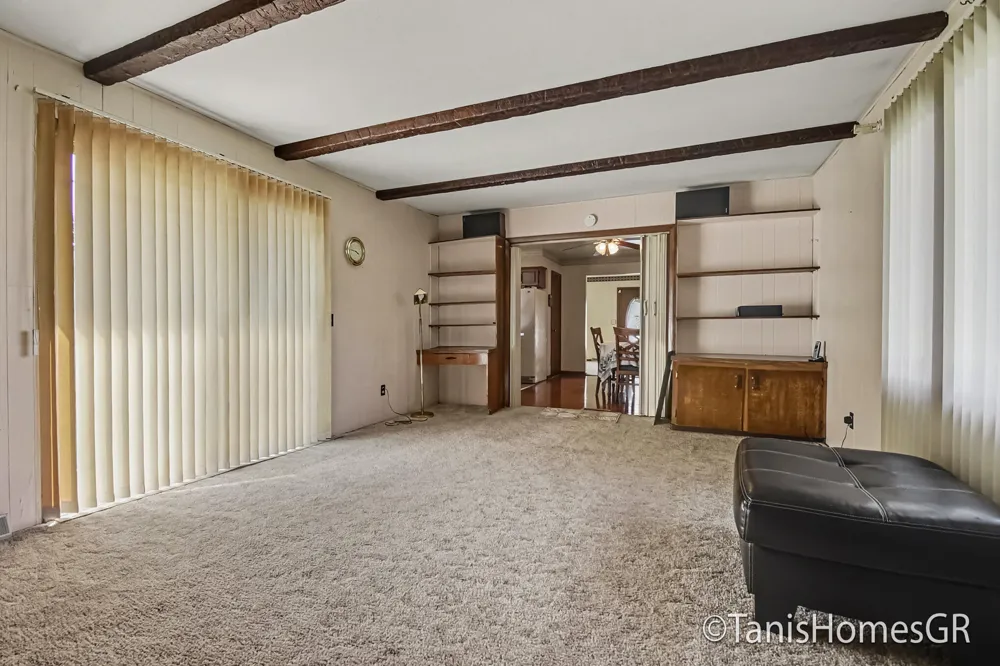 7556 Terrace Lane Jenison, MI 49428