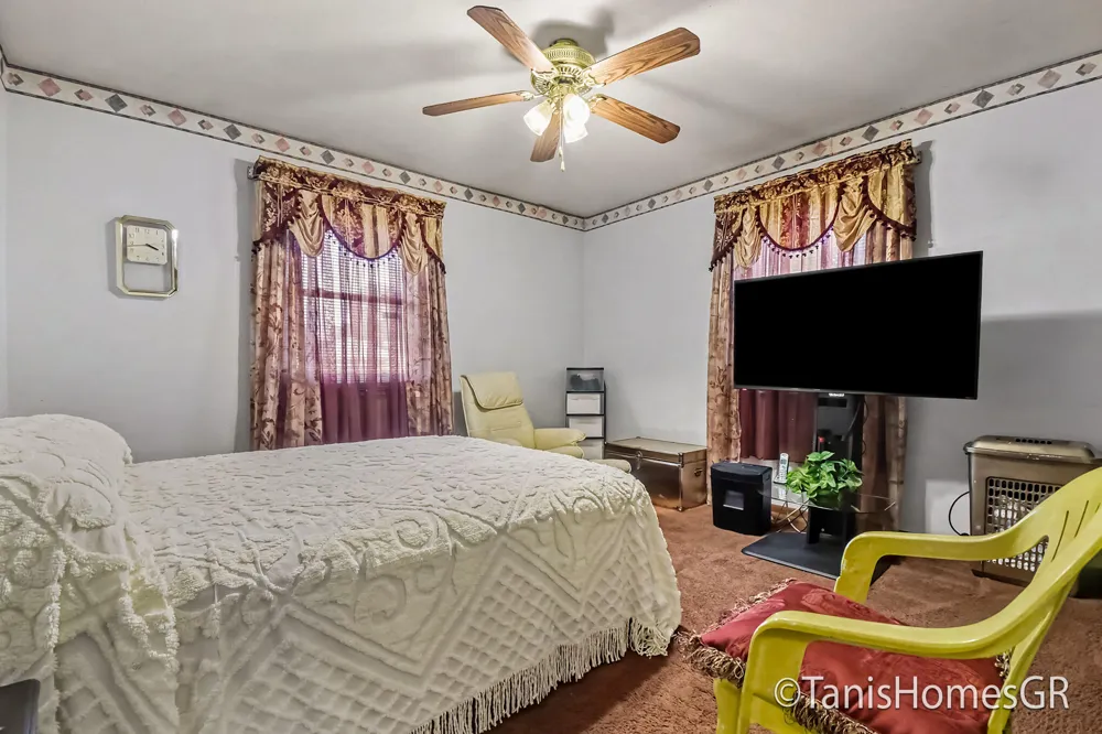 7556 Terrace Lane Jenison, MI 49428