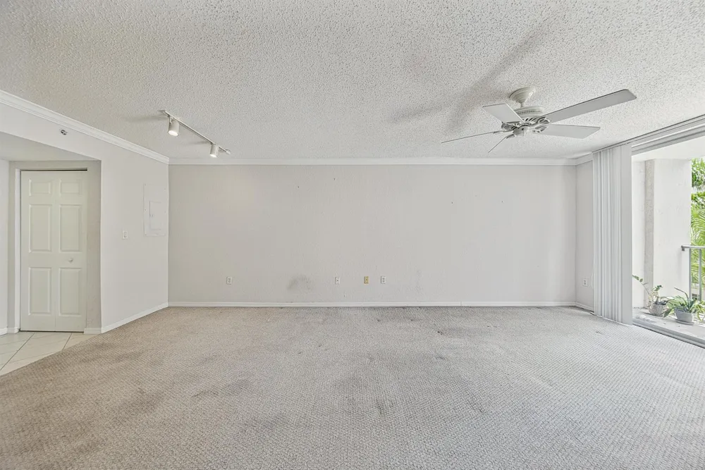 1801 FLAGLER DRIVE #631 West Palm Beach, FL 33407
