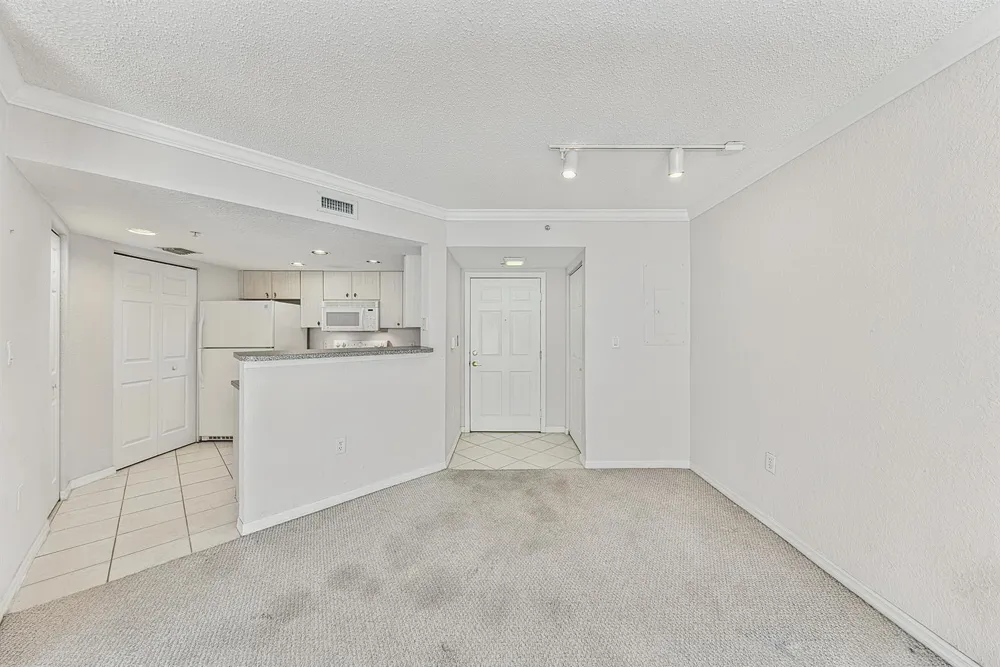 1801 FLAGLER DRIVE #631 West Palm Beach, FL 33407