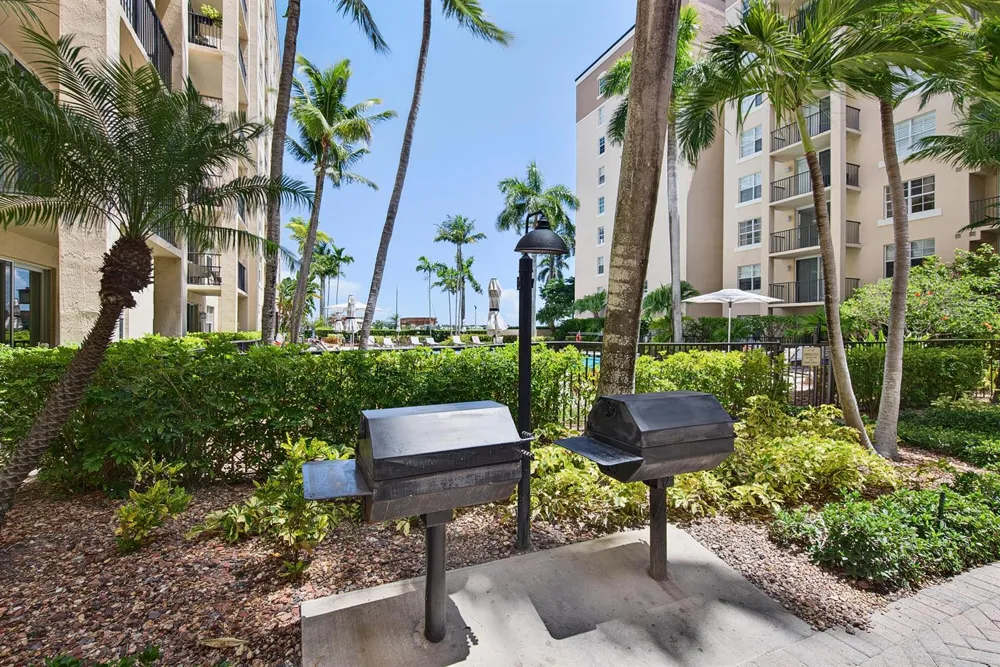 1801 FLAGLER DRIVE #631 West Palm Beach, FL 33407