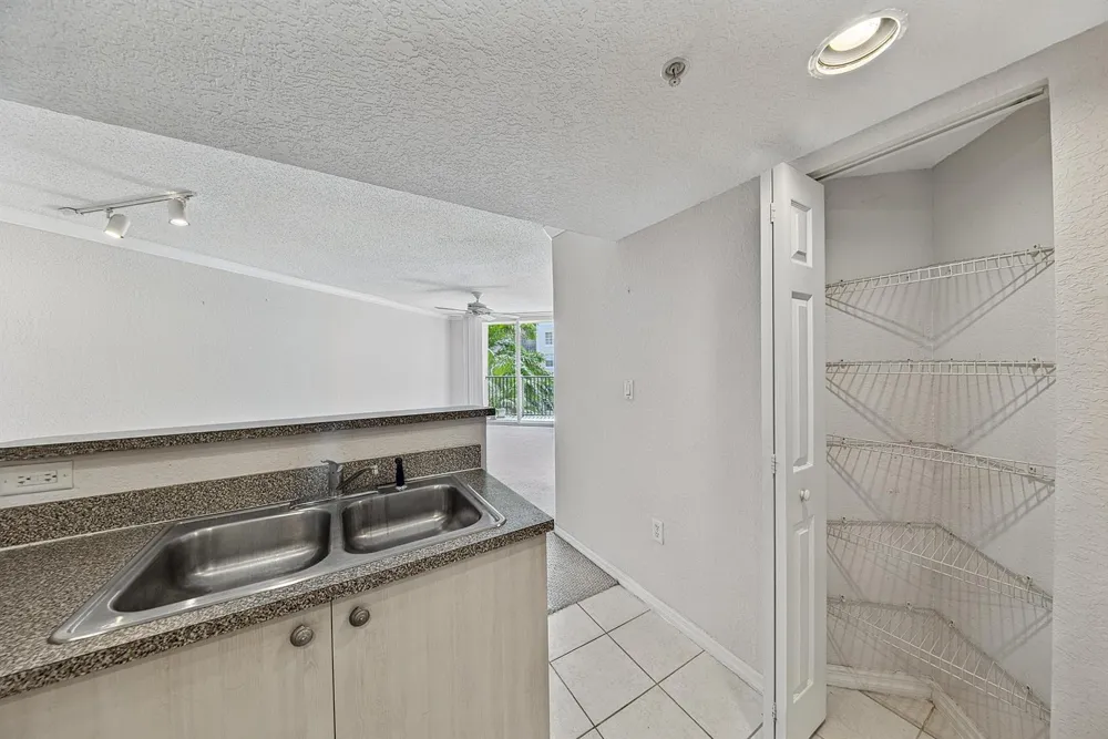 1801 FLAGLER DRIVE #631 West Palm Beach, FL 33407