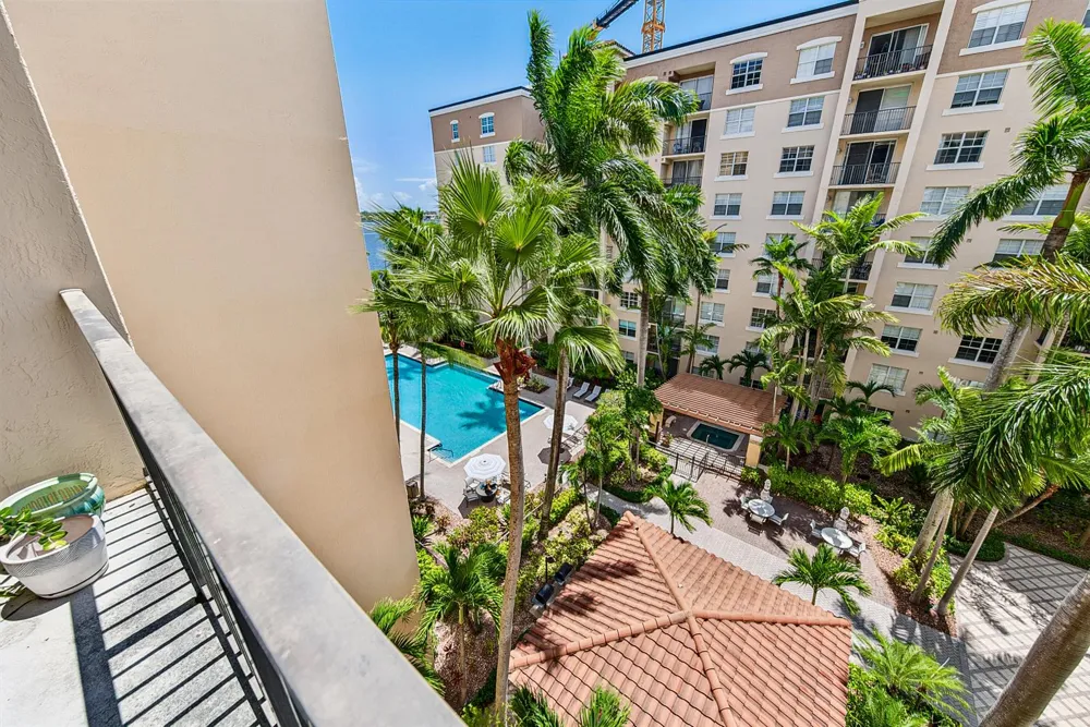 1801 FLAGLER DRIVE #631 West Palm Beach, FL 33407