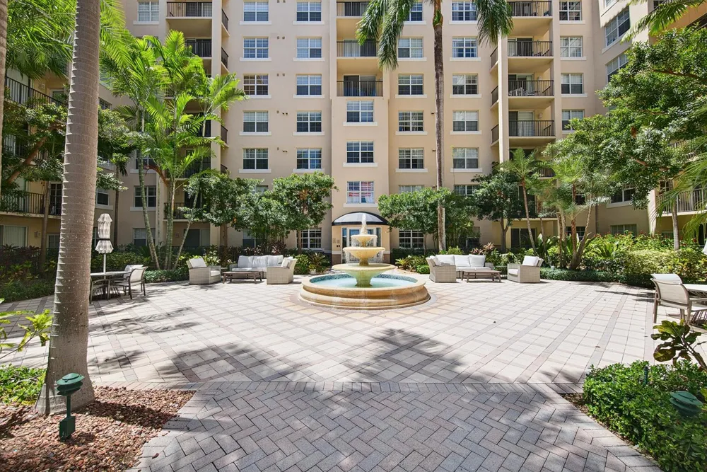 1801 FLAGLER DRIVE #631 West Palm Beach, FL 33407