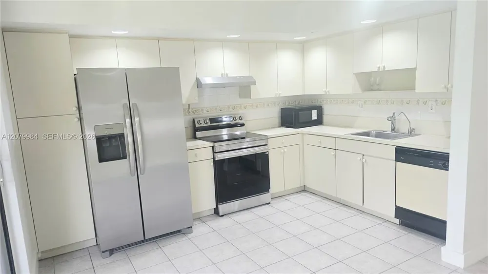 8650 SW 133rd Ave Rd #107 Miami, FL 33183