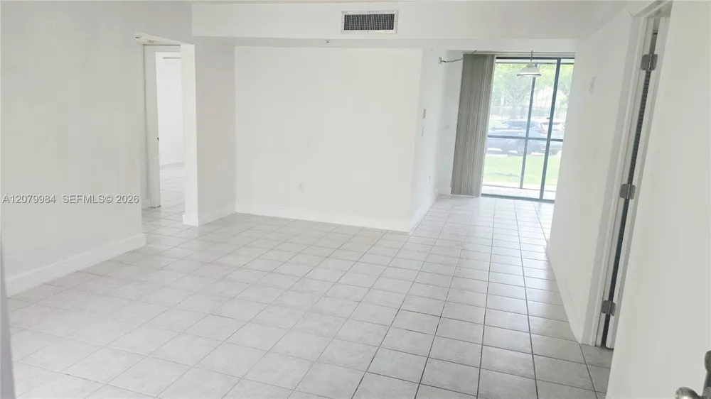 8650 SW 133rd Ave Rd #107 Miami, FL 33183