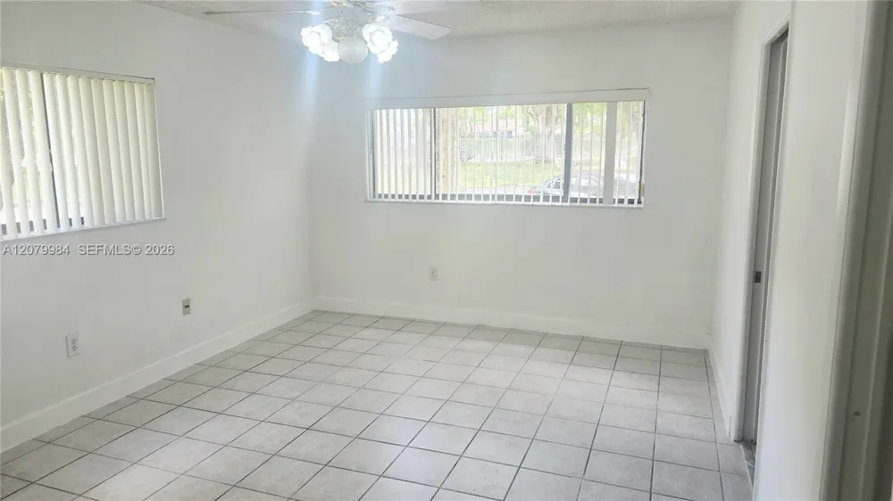 8650 SW 133rd Ave Rd #107 Miami, FL 33183