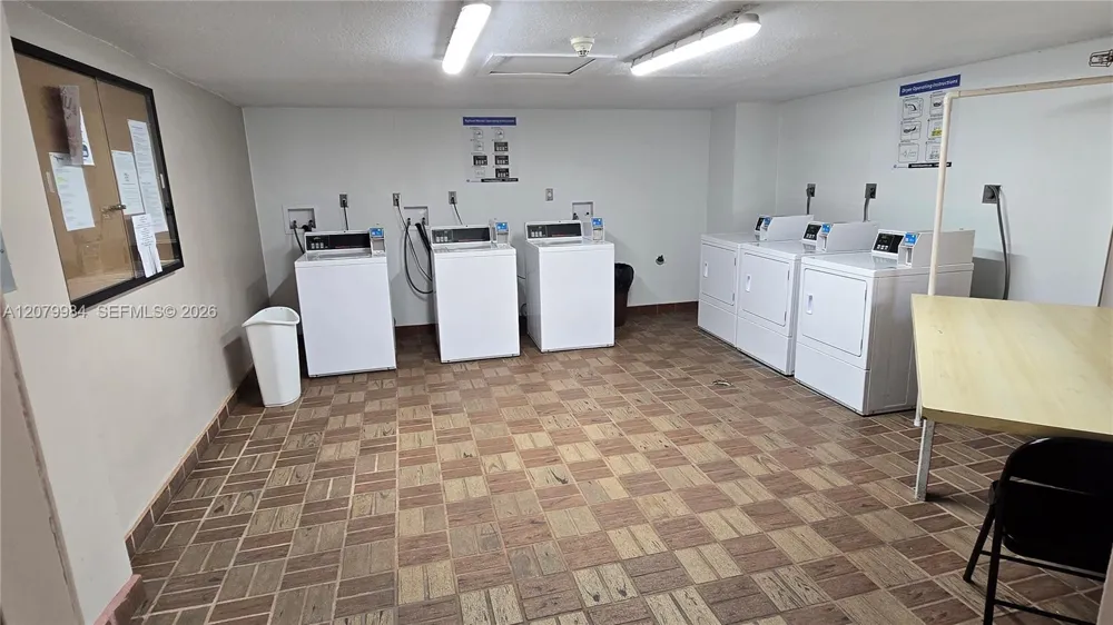 8650 SW 133rd Ave Rd #107 Miami, FL 33183